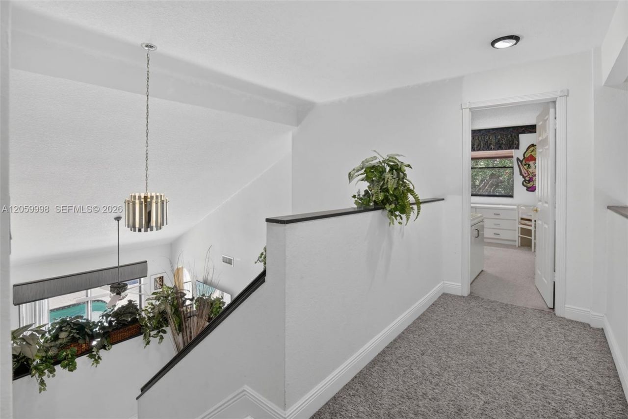 11584 Waterford Ct , Cooper City, FL 33026 Photo