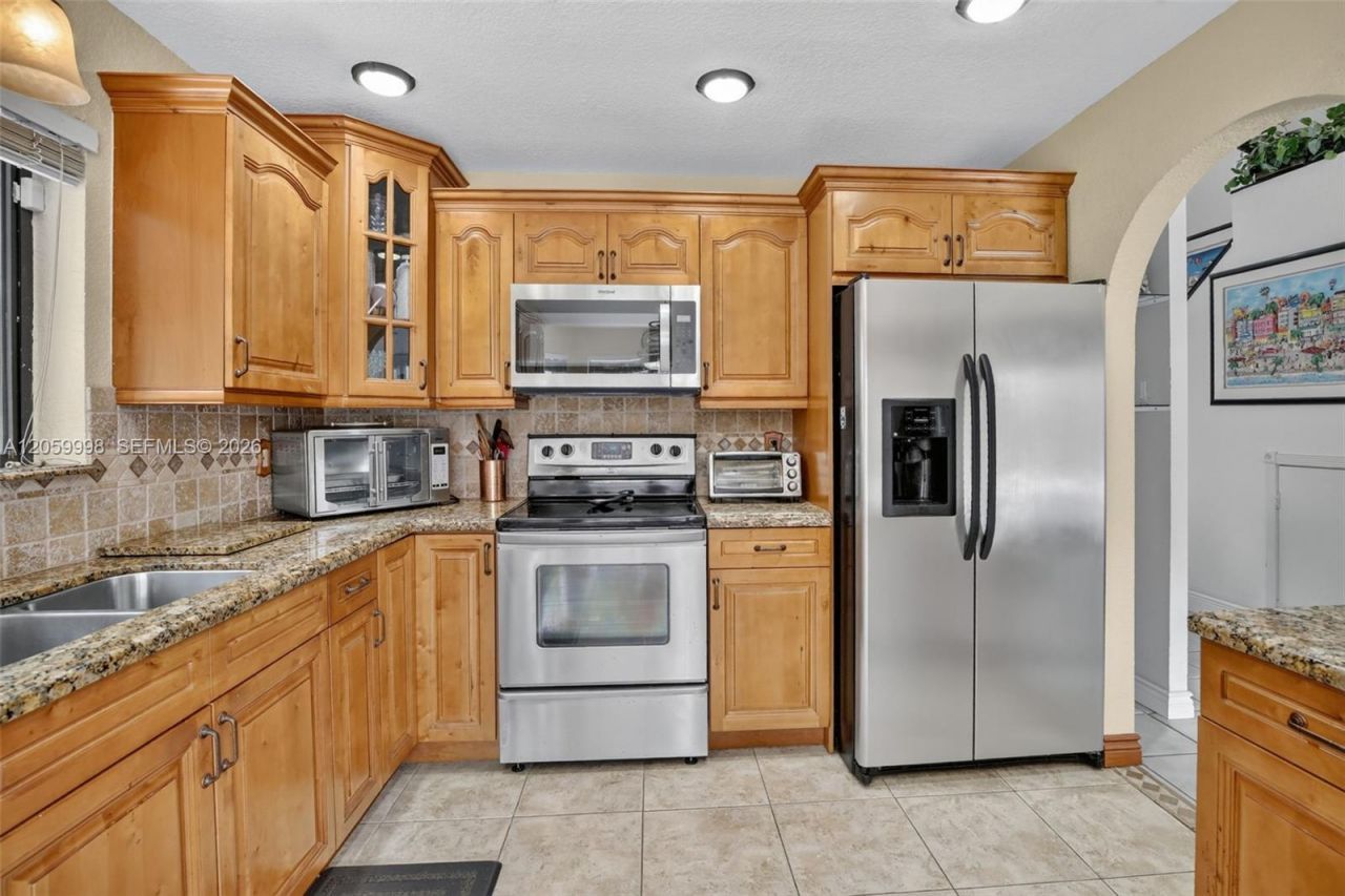 11584 Waterford Ct , Cooper City, FL 33026 Photo