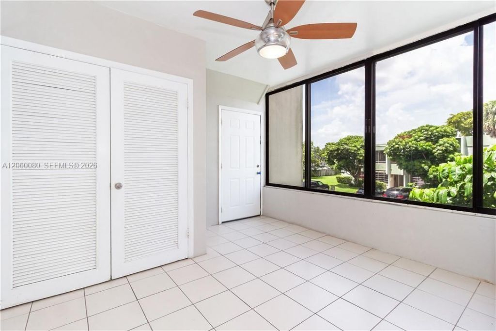 3992 N Pine Island Rd , Unit 2A, Sunrise, FL 33351 Photo