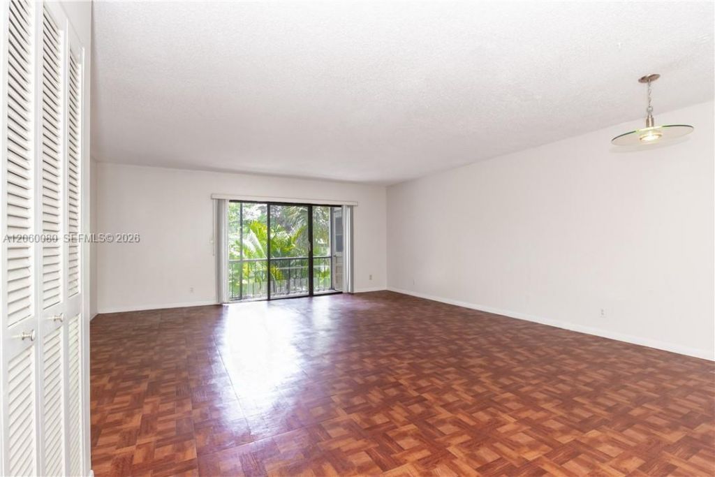 3992 N Pine Island Rd , Unit 2A, Sunrise, FL 33351 Photo