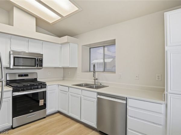 6224 Caprino Avenue, Las Vegas, NV 89108