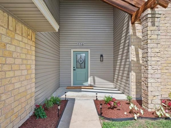116 Boleman Drive , Hewitt, TX 76643