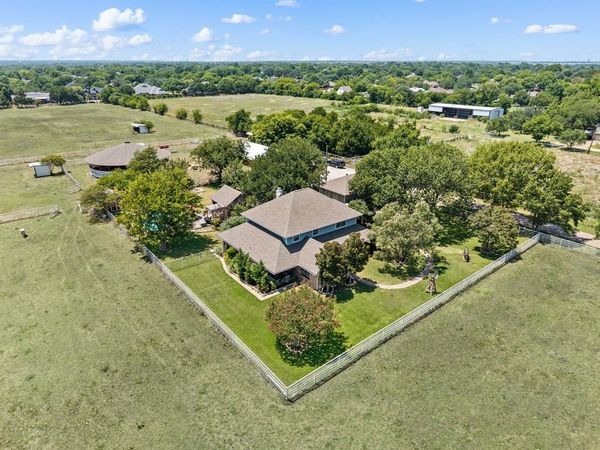 617 Malloy Lane , Ovilla, TX 75154