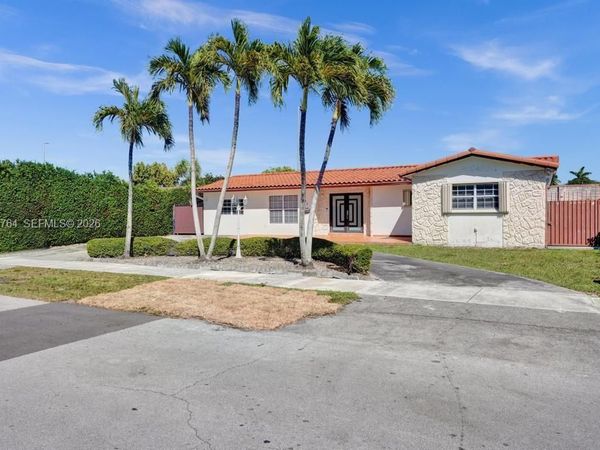 2711 SW 117th Ct , Miami, FL 33175