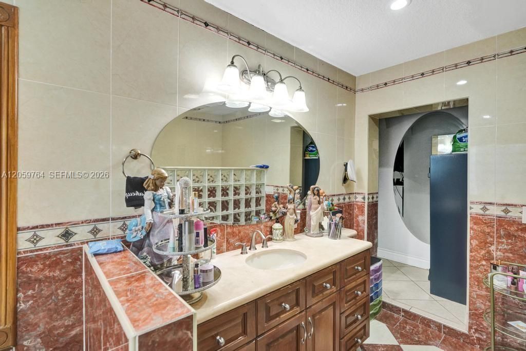2711 SW 117th Ct , Miami, FL 33175 Photo