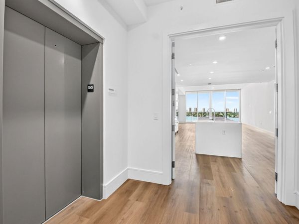 220 Lake Shore Drive, Unit 1506, Lake Park, FL 33403