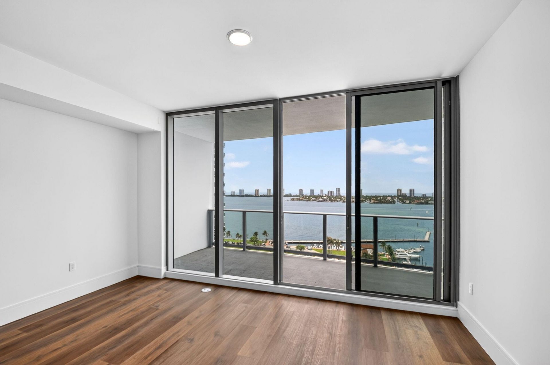 220 Lake Shore Drive, Unit 1506, Lake Park, FL 33403 Photo