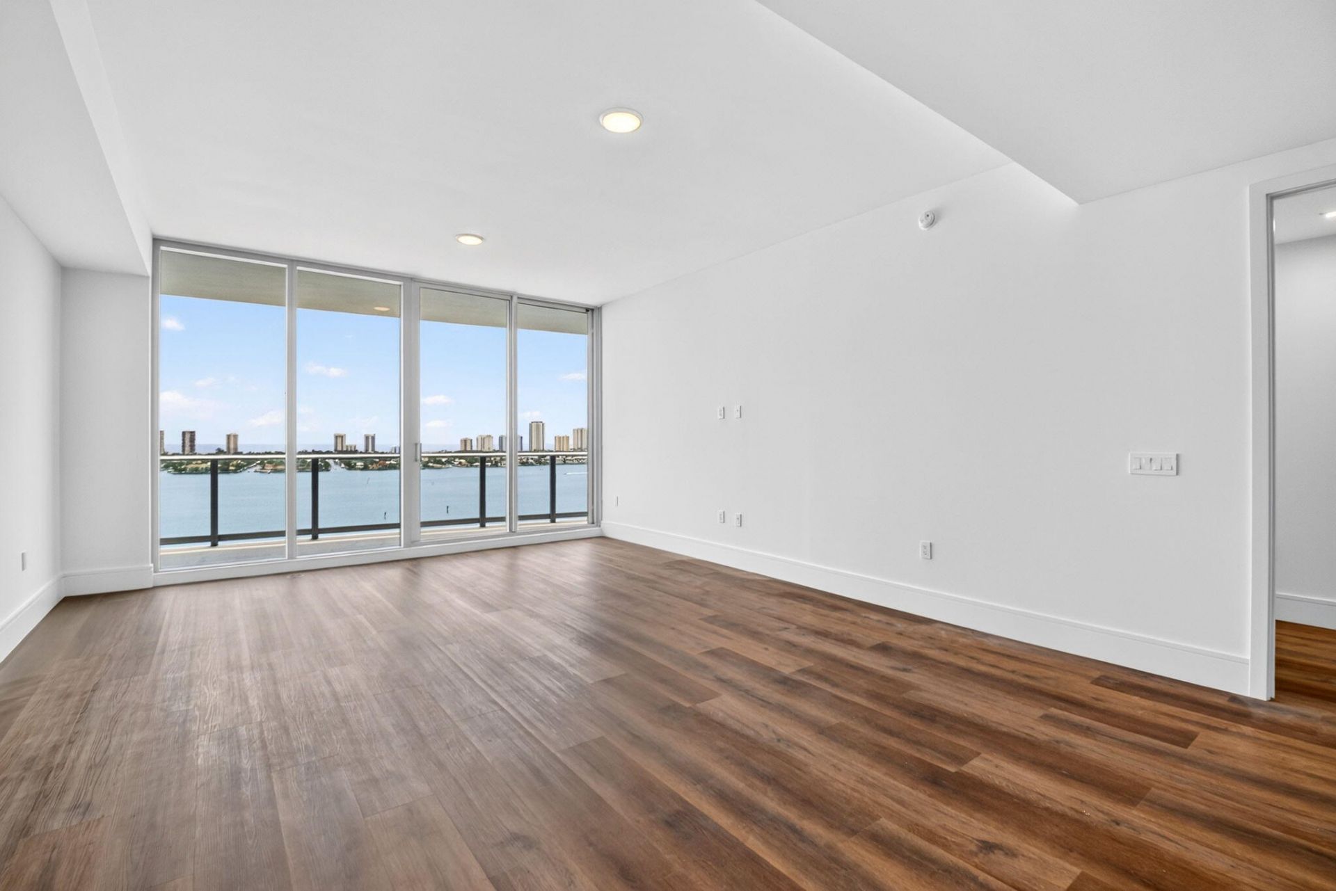 220 Lake Shore Drive, Unit 1506, Lake Park, FL 33403 Photo
