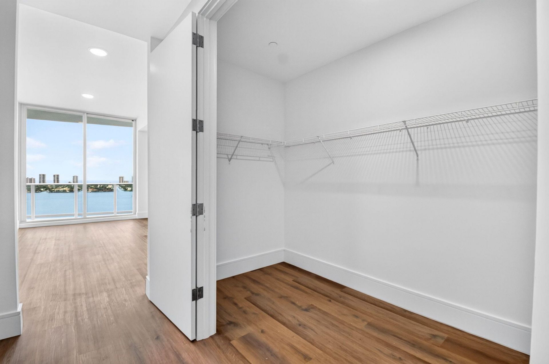 220 Lake Shore Drive, Unit 1506, Lake Park, FL 33403 Photo