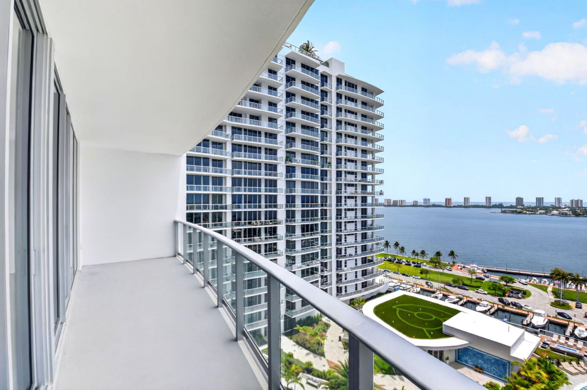 220 Lake Shore Drive, Unit 1506, Lake Park, FL 33403 Photo