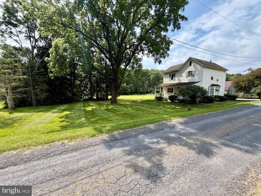307 W Tanner Street, Ringtown, PA 17967 Main Photo