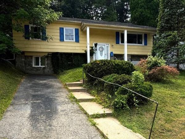 337 GOLF HILLS ROAD , HAVERTOWN, PA 19083