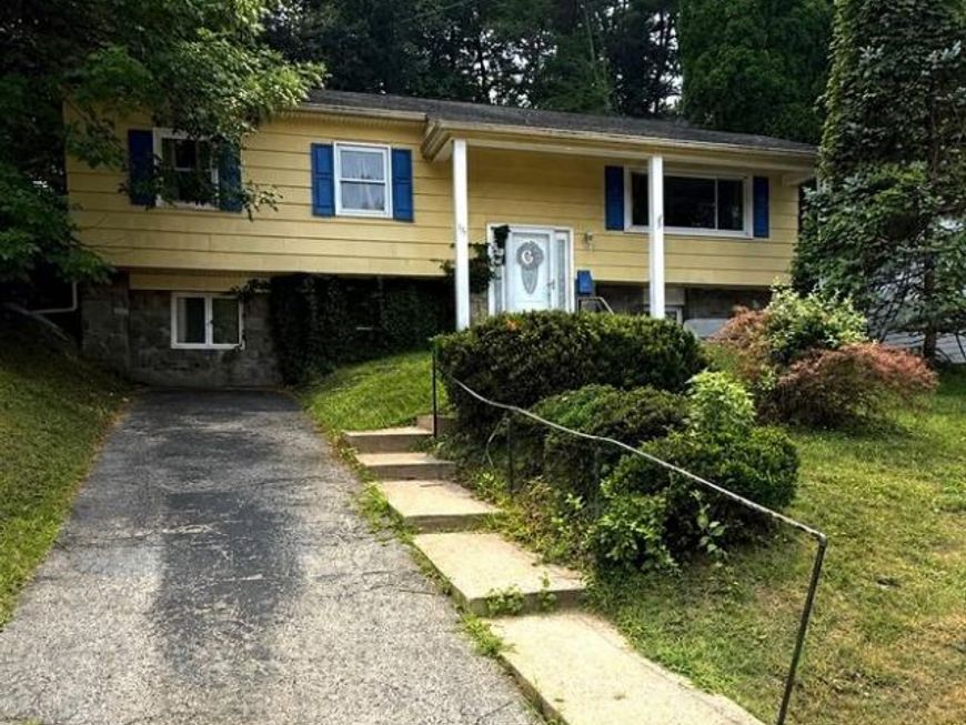 337 Golf Hills Road , Havertown, PA 19083 Main Photo