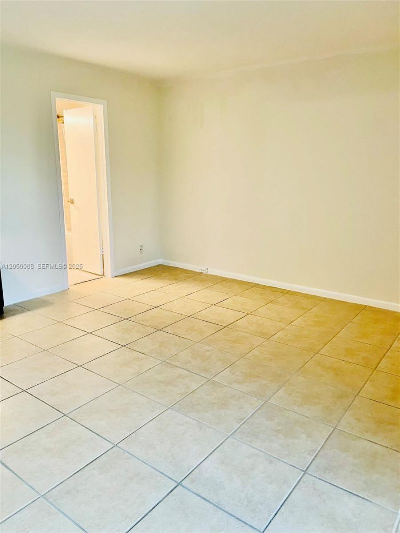 1010 Newcastle A, Unit 1010, Boca Raton, FL 33434 Photo