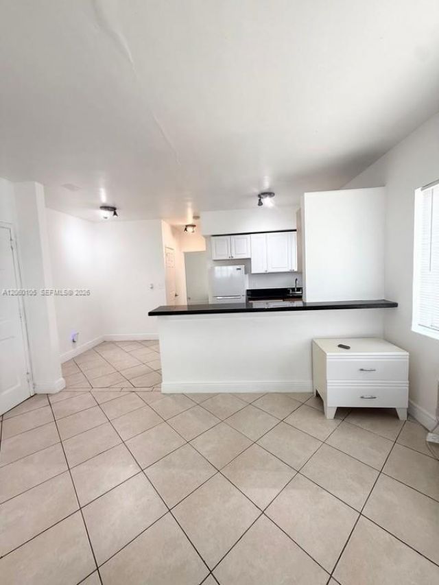 8011 Abbott Ave , Unit 4, Miami Beach, FL 33141 Photo