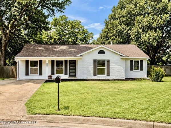 1645 Hickory Drive, Southaven, MS 38671