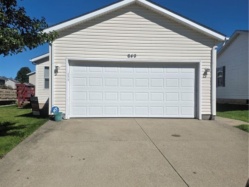 649 Kingfisher Court, Streetsboro, OH 44241 Photo 1