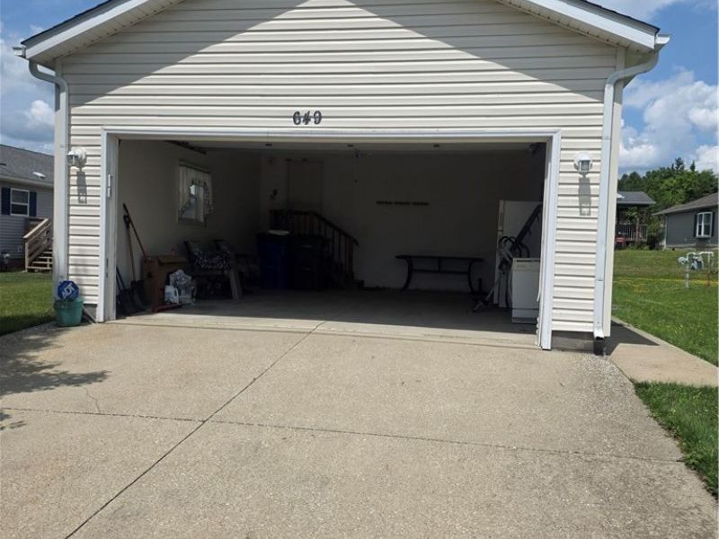 649 Kingfisher Court, Streetsboro, OH 44241 Photo 1