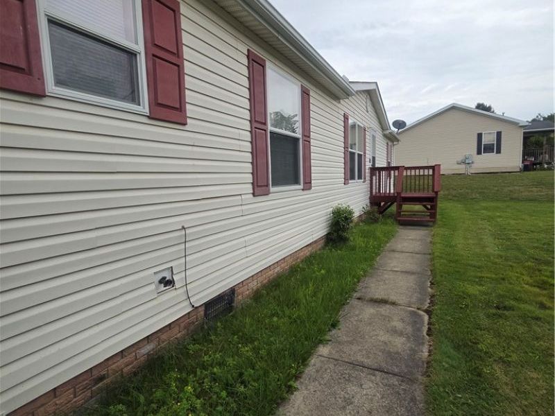 649 Kingfisher Court, Streetsboro, OH 44241 Photo 3