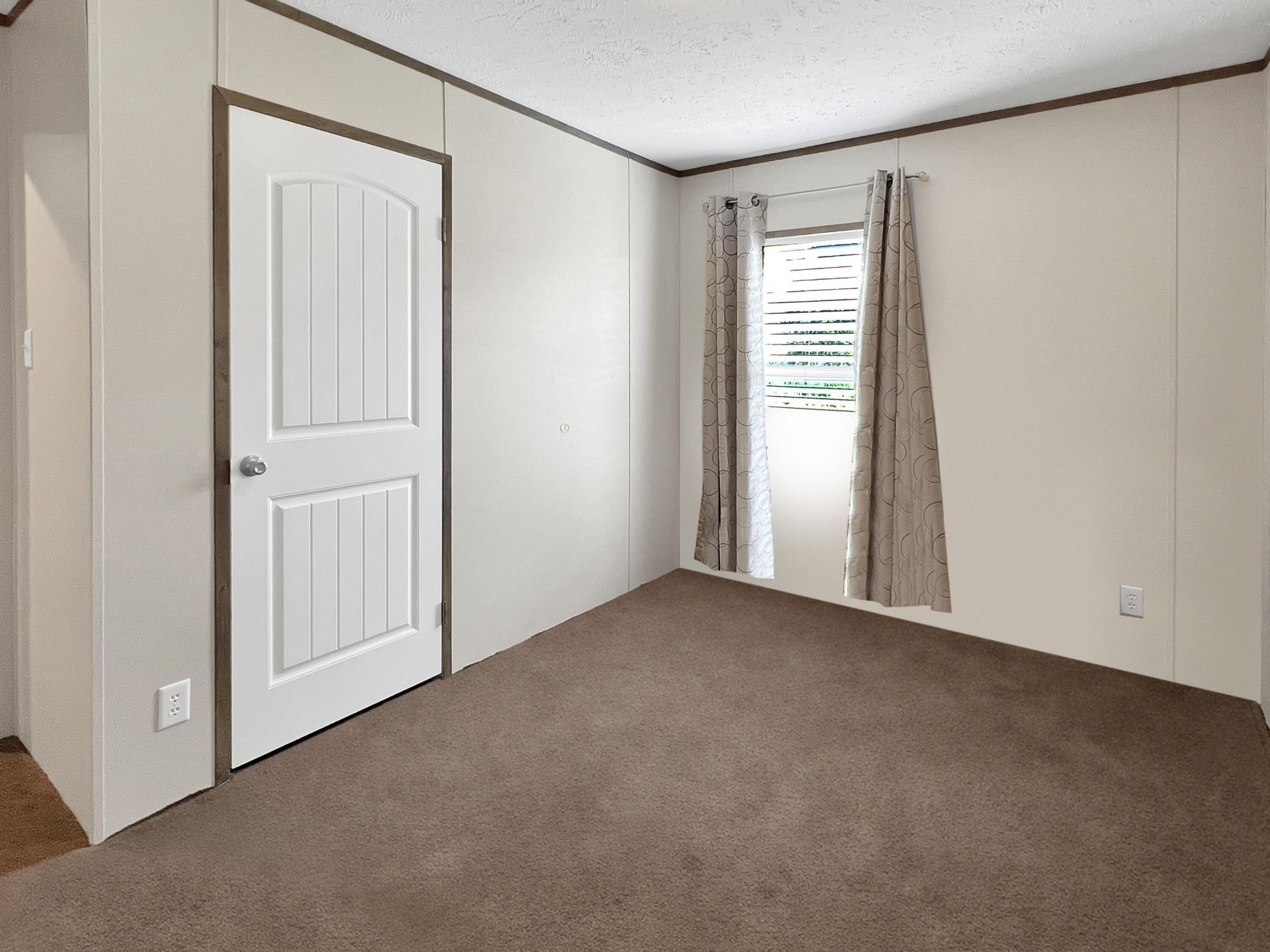 6204 Badham Drive Photo 23
