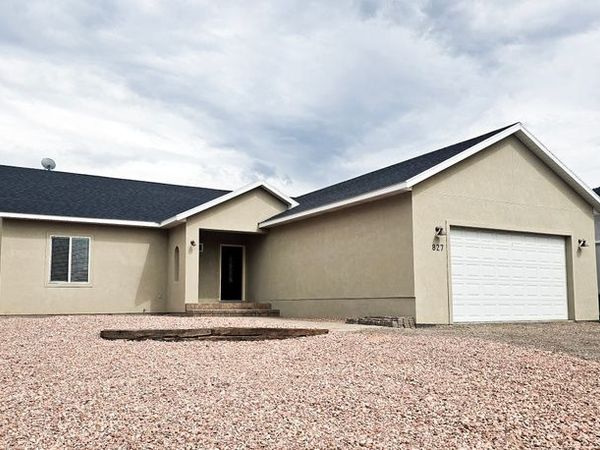 827 S 300 E, Monroe, UT 84754