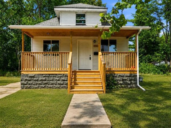15053 Spring Garden Street, Detroit, MI 48205