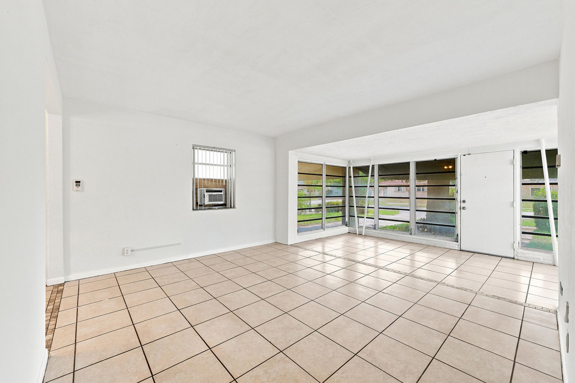 413 SW 24th Avenue, Fort Lauderdale, FL 33312 Photo