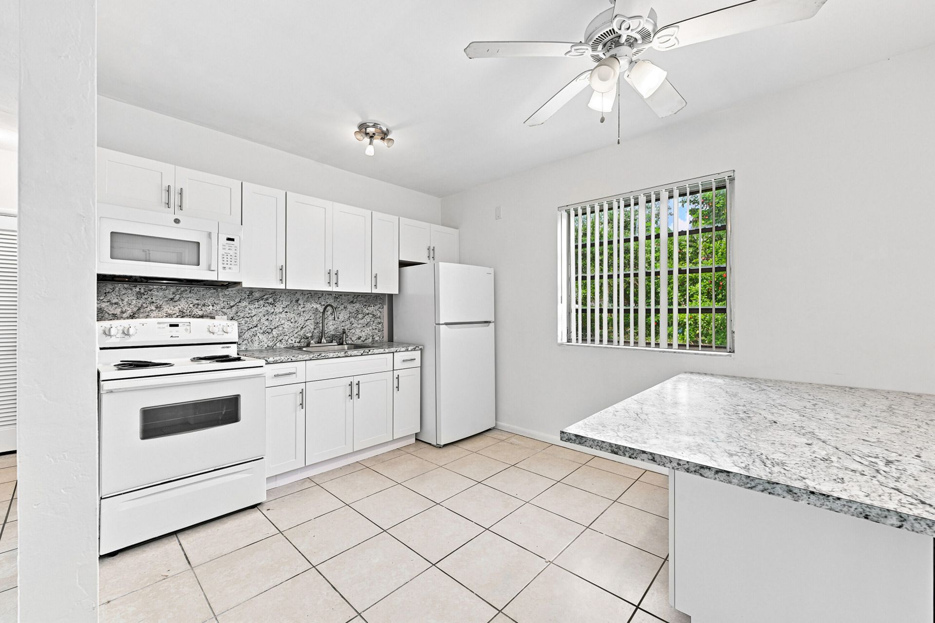 413 SW 24th Avenue, Fort Lauderdale, FL 33312 Photo