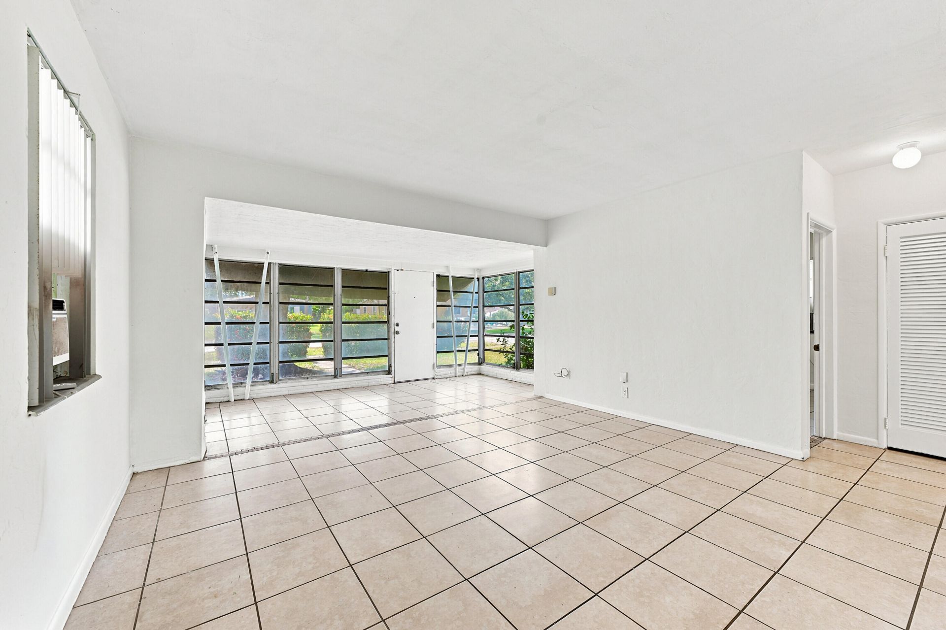 413 SW 24th Avenue, Fort Lauderdale, FL 33312 Photo