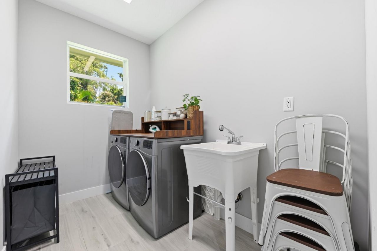 3067 Fargo Avenue, Lake Worth, FL 33467 Photo