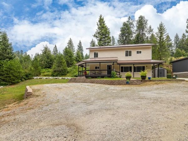 652 Diamond Dr, Newport, WA 99156