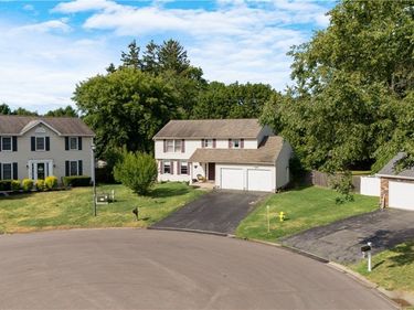 89 Inglesid Lane, Liverpool, NY 13090