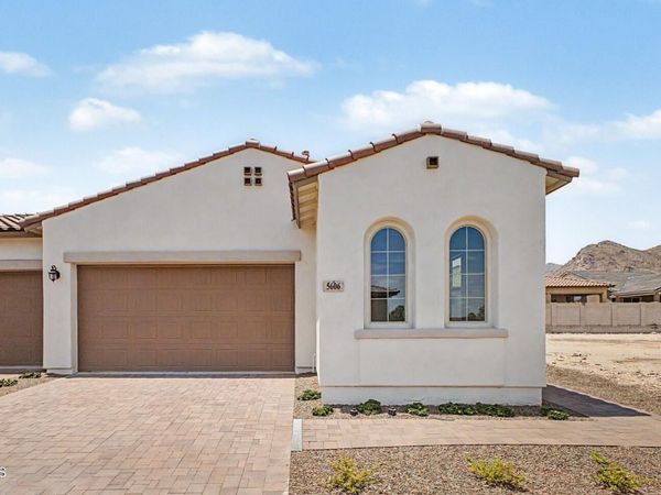 5606 N 205TH Drive, Buckeye, AZ 85396