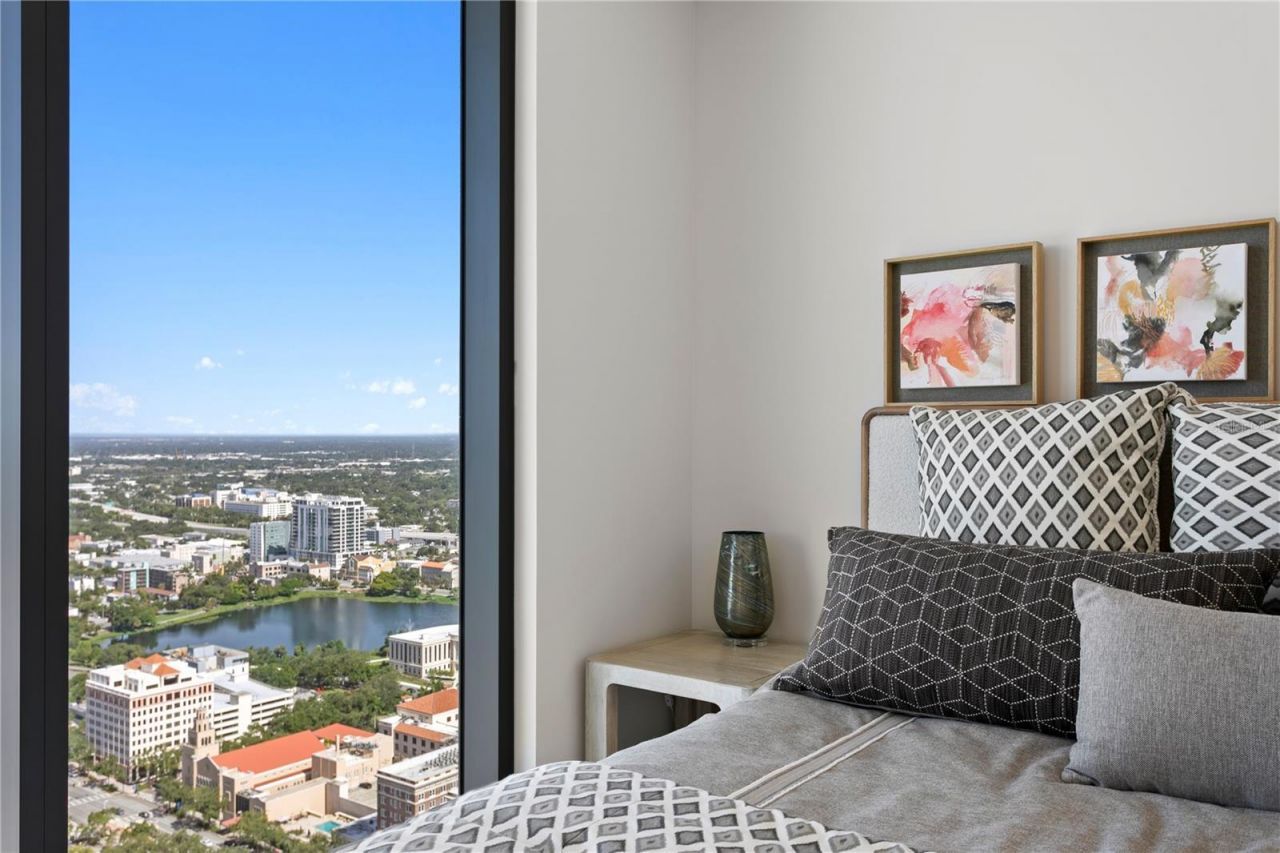 275 1st Avenue S, Unit 3906, Saint Petersburg, FL 33701 Photo