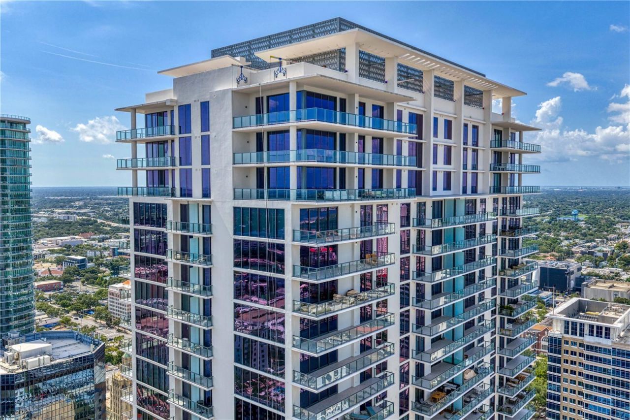 275 1st Avenue S, Unit 3906, Saint Petersburg, FL 33701 Photo
