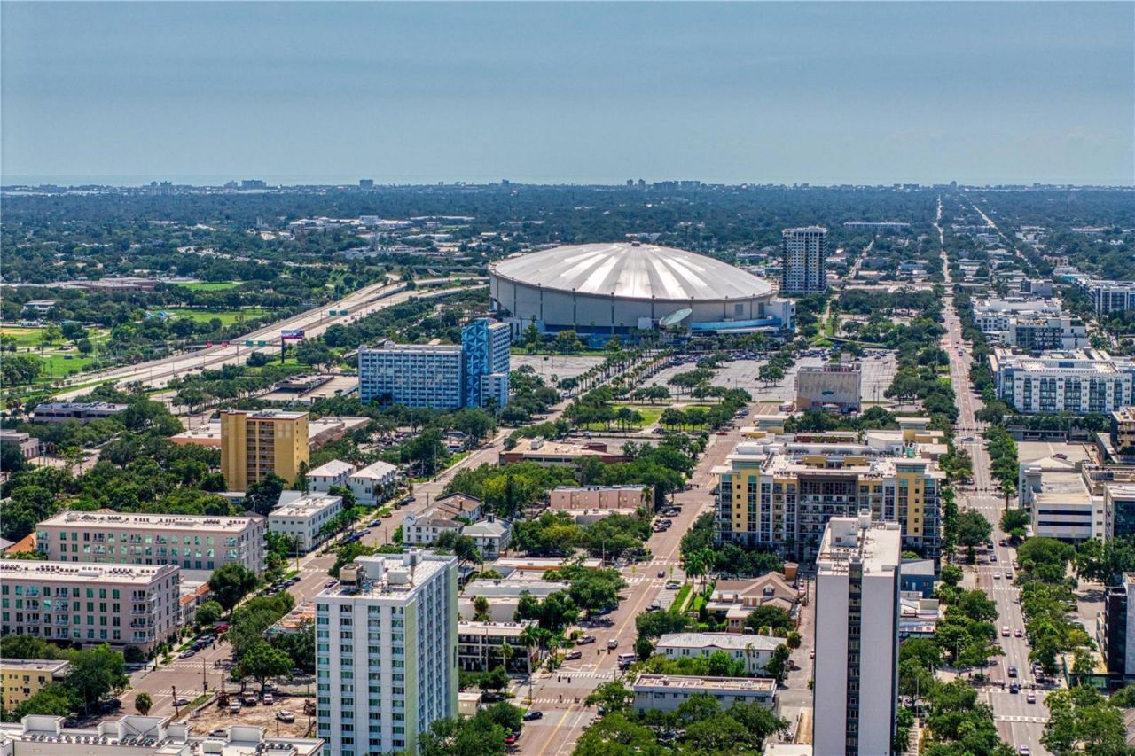 275 1st Avenue S, Unit 3906, Saint Petersburg, FL 33701 Photo