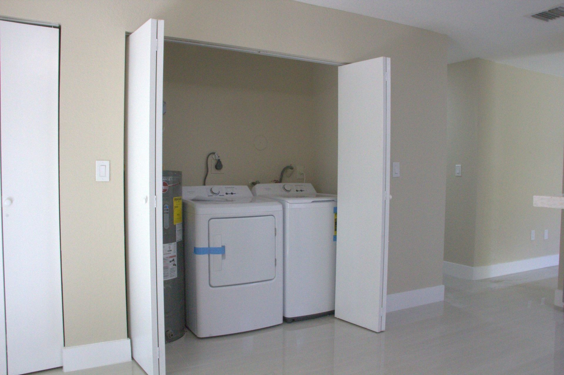 1724 NW 152nd Terrace, Miami Gardens, FL 33054 Photo