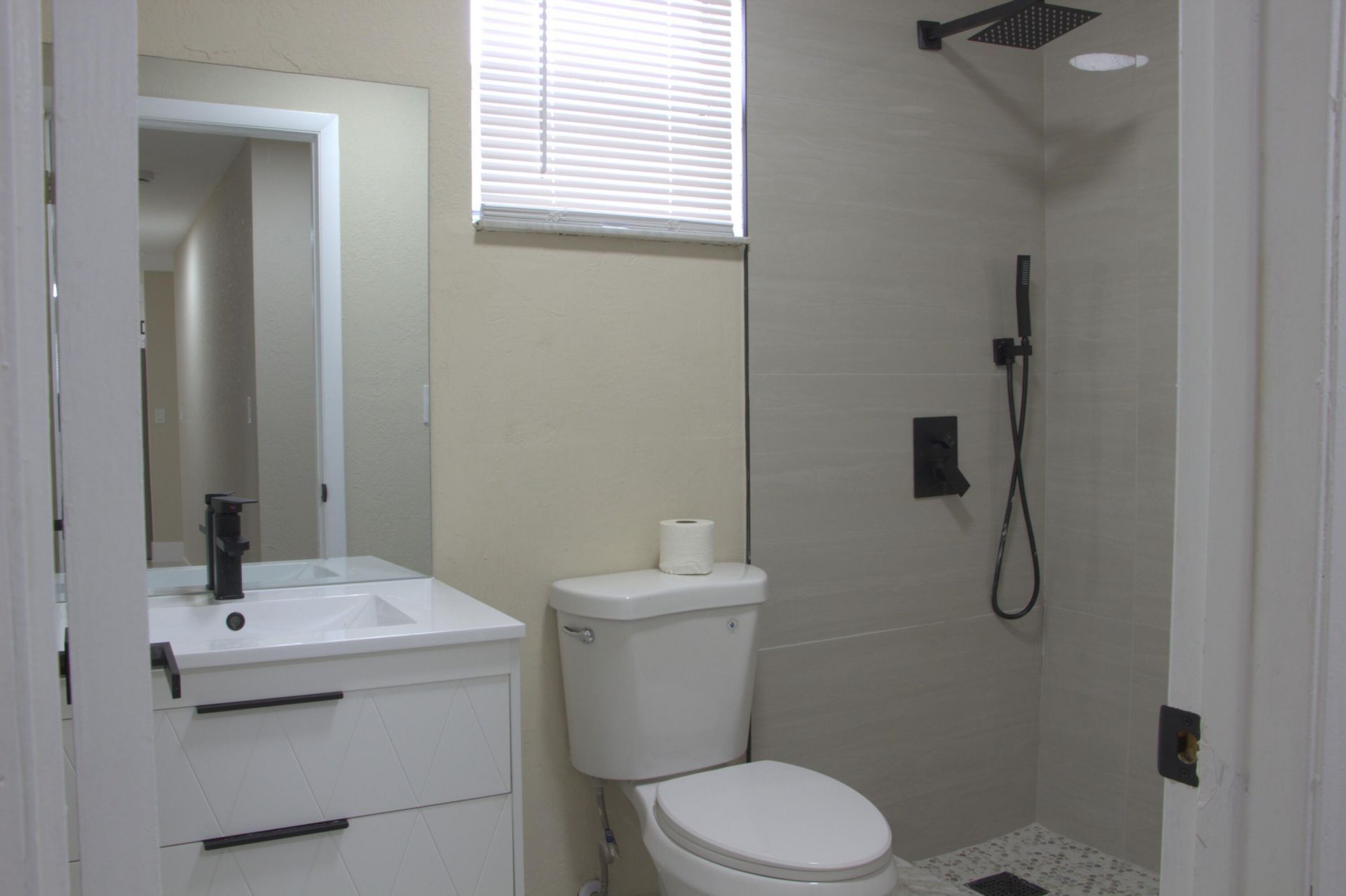 1724 NW 152nd Terrace, Miami Gardens, FL 33054 Photo