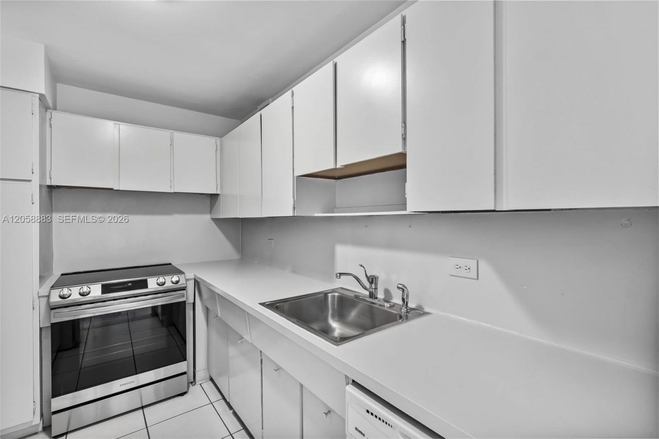 3 Island Ave, Unit 09L, Miami Beach, FL 33139 Photo