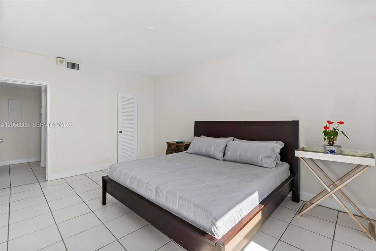 3 Island Ave, Unit 09L, Miami Beach, FL 33139 Photo