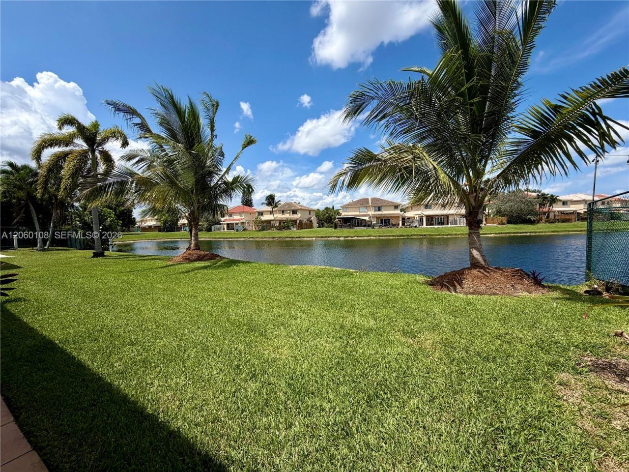 7557 SW 164th Ct, Miami, FL 33193 Photo