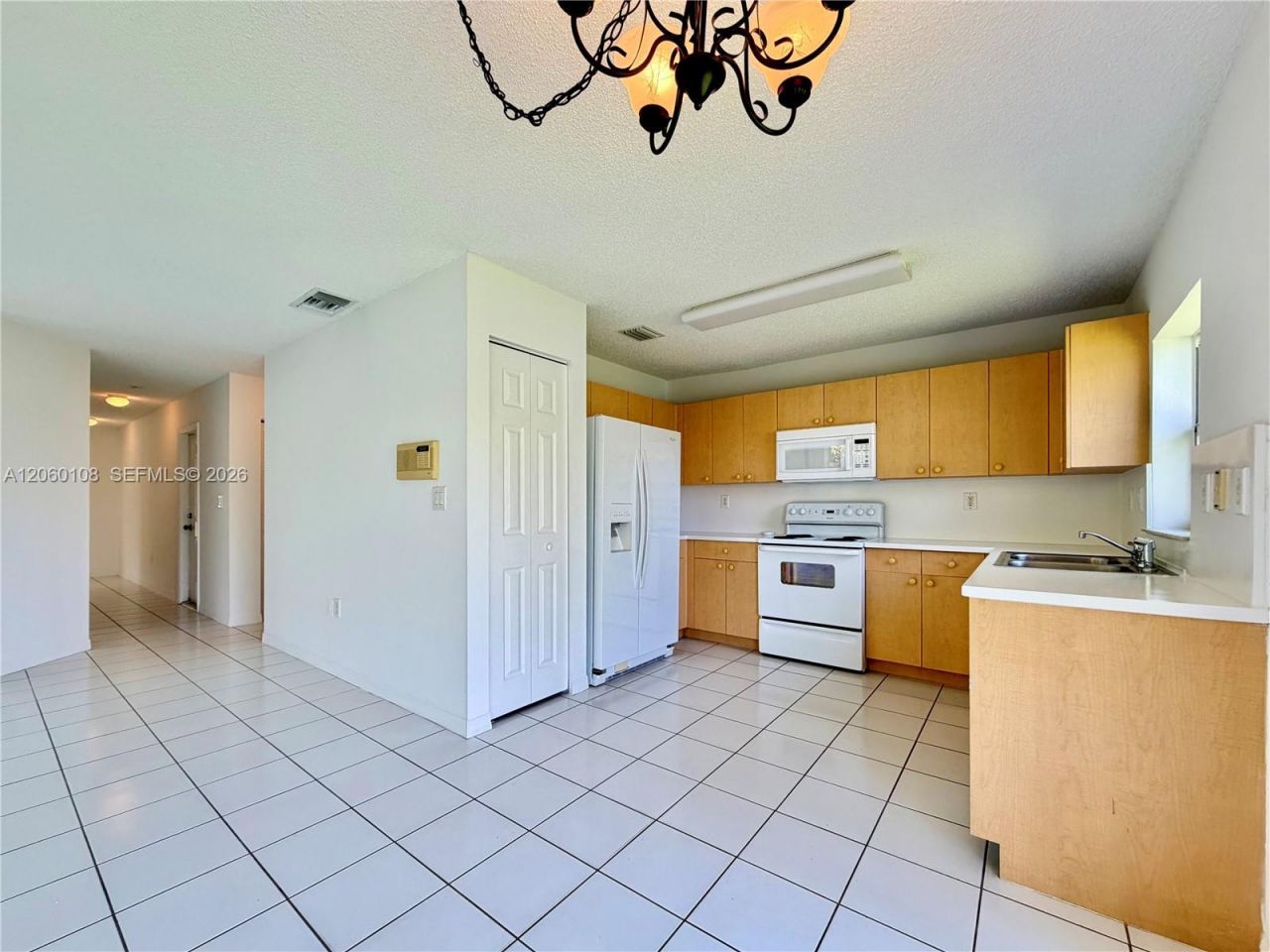7557 SW 164th Ct, Miami, FL 33193 Photo