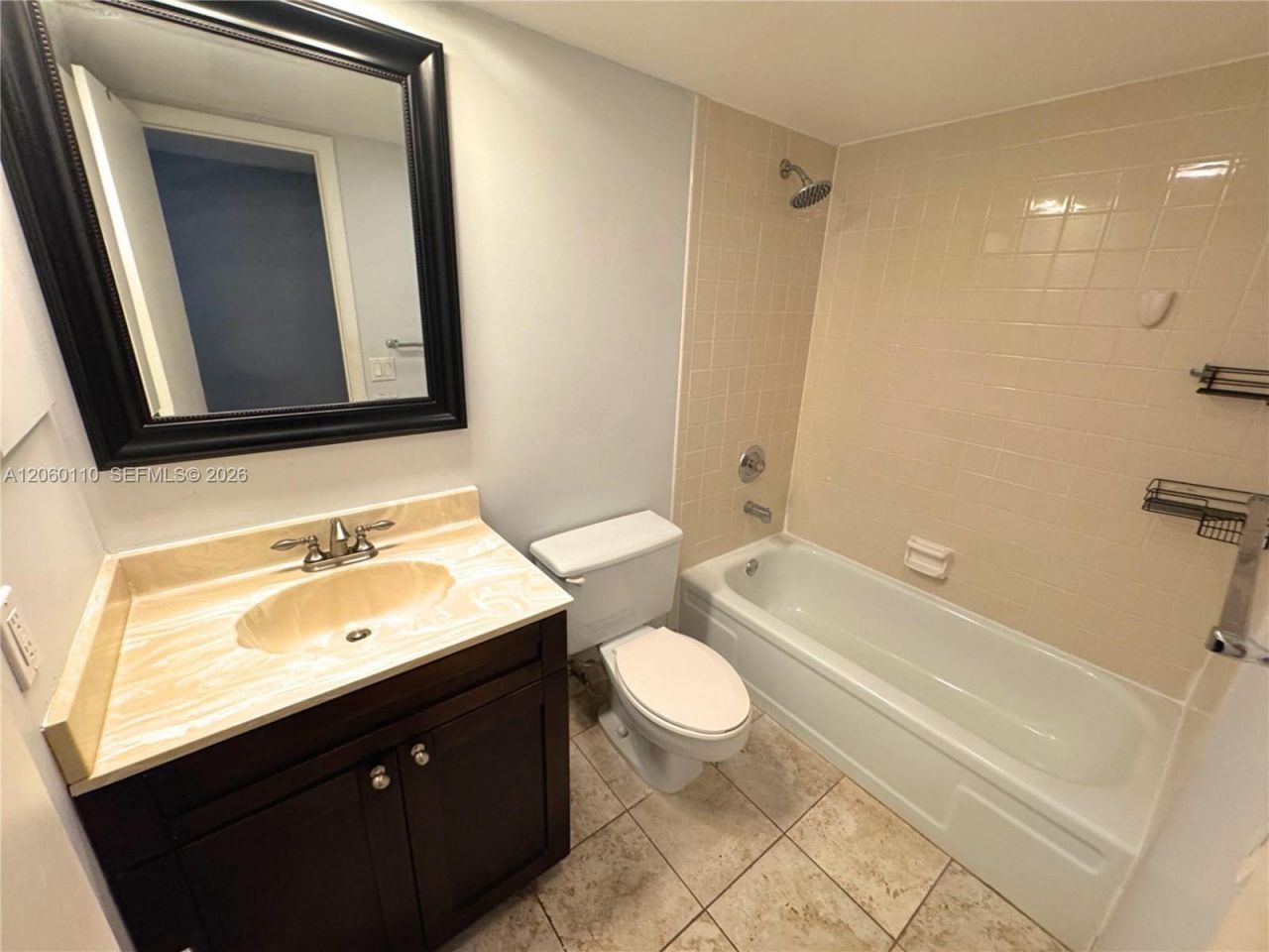 2324 S Cypress Bend Dr, Unit 415, Pompano Beach, FL 33069 Photo