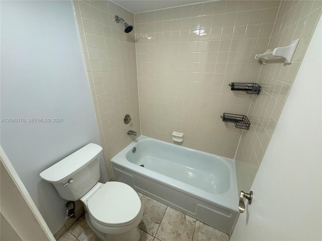 2324 S Cypress Bend Dr, Unit 415, Pompano Beach, FL 33069 Photo