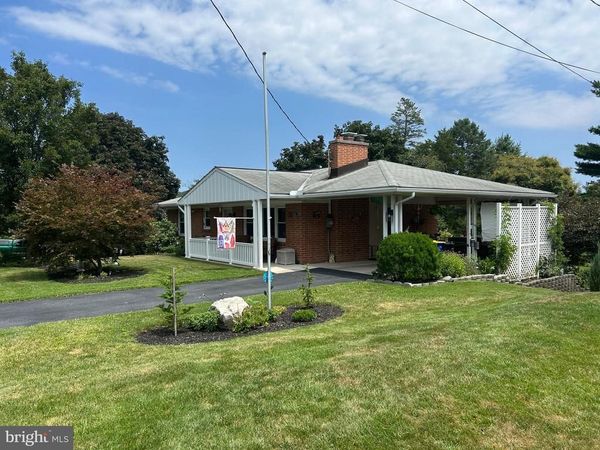502 BOWMAN AVENUE, LEWISBERRY, PA 17339