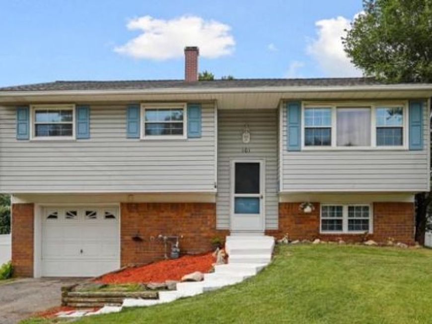 101 Crest Avenue, Glen Burnie, MD 21061 Main Photo