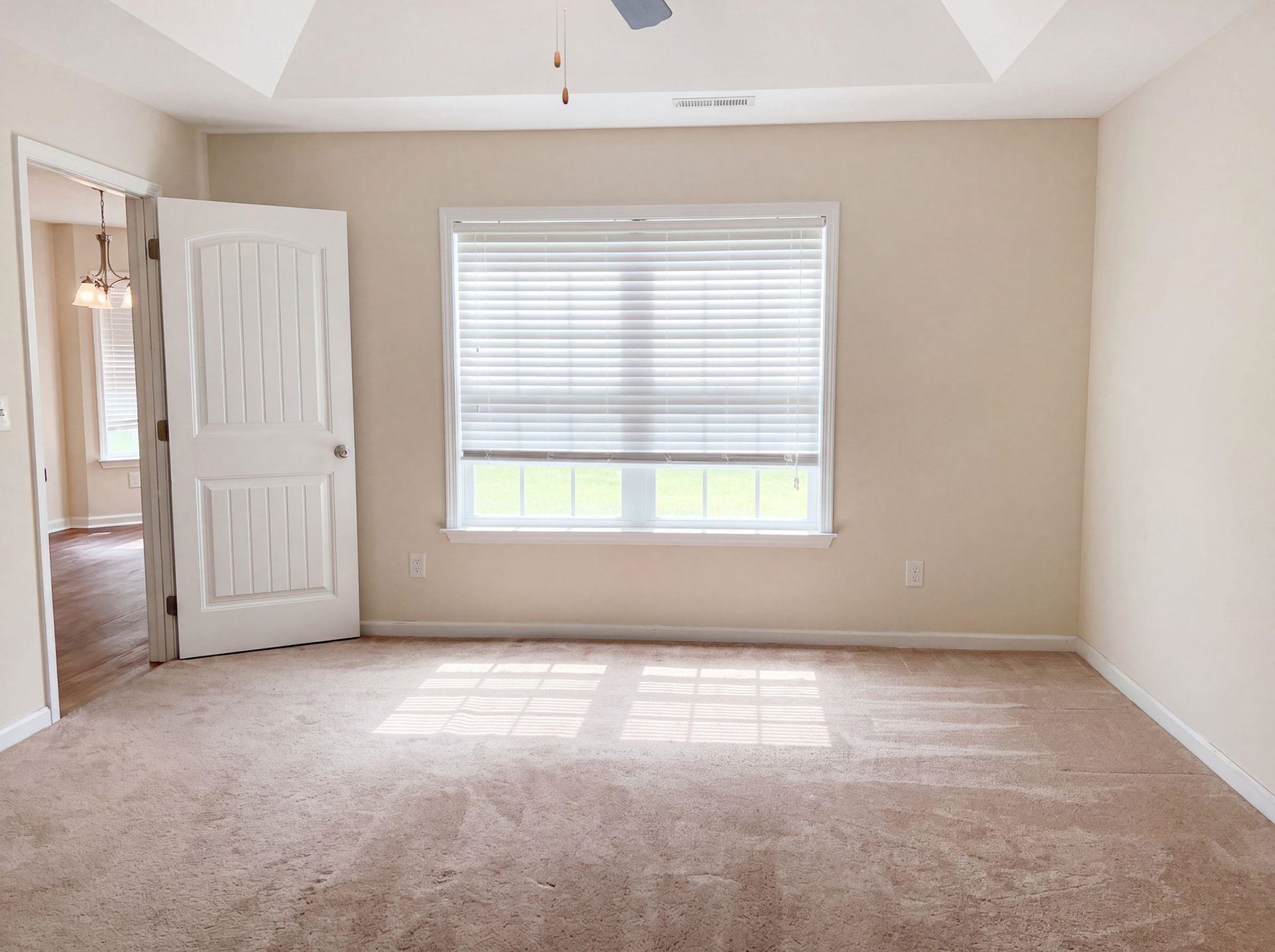 1528 Abberbury Dr.  Photo 4