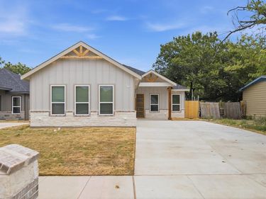3017 Donalee Street, Fort Worth, TX 76105