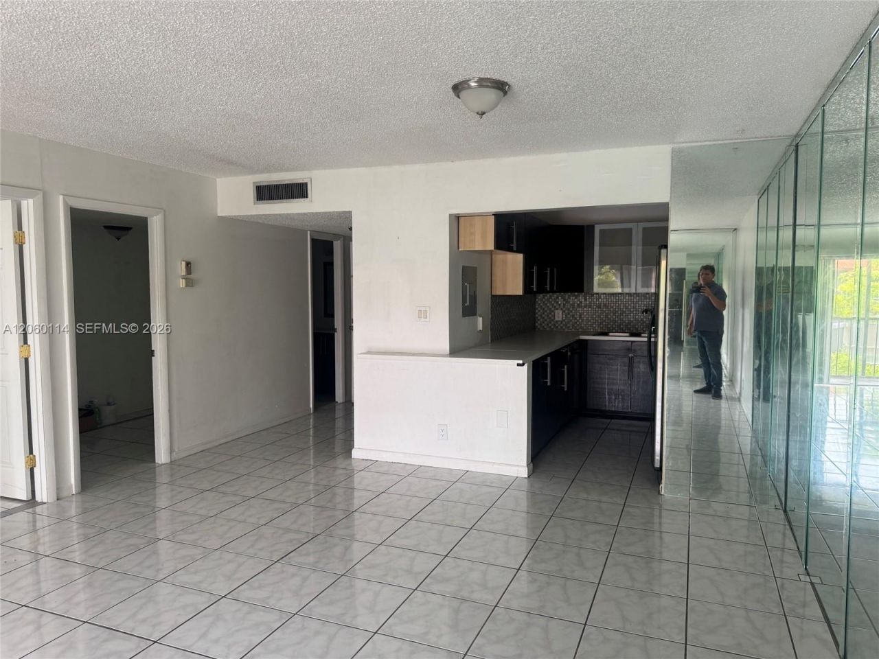 6101 N Falls Cir Dr, Unit 409, Lauderhill, FL 33319 Photo