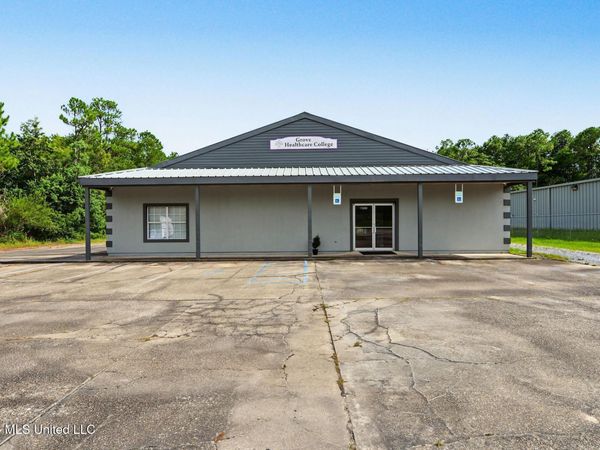12451 Dedeaux Road, Gulfport, MS 39503